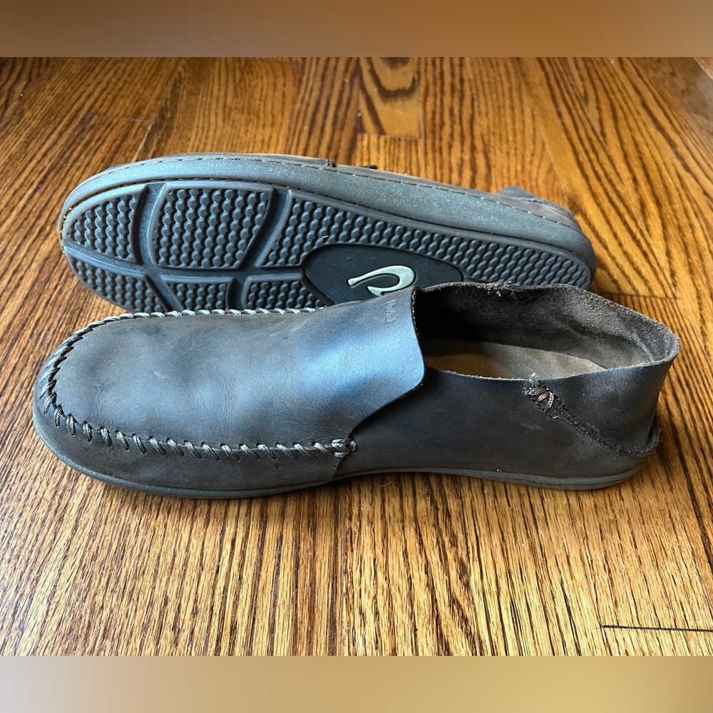 Olukai Ahakai slip on size 12